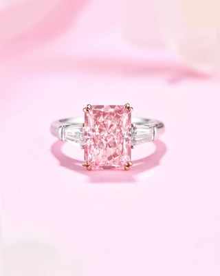 18k White Gold Synthetic Diamond Ring Large Size 4.31ct Fancy Pink Radiant Cut Diamond