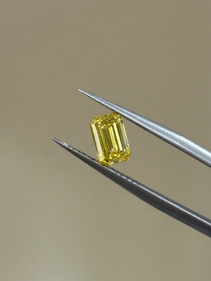 Emerald Lab Grown Diamonds IGI Certified Diamonds Lab Created Yellow Diamonds HPHT
